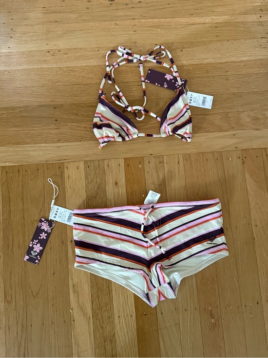 Madhappy Other - Madhappy x Roxy Bikini Set Medium NWT